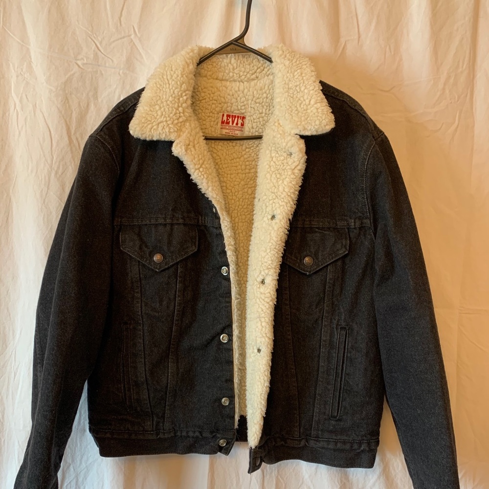 VINTAGE SHEEPSKIN DENIM LEVI JACKET - NEVER WORN